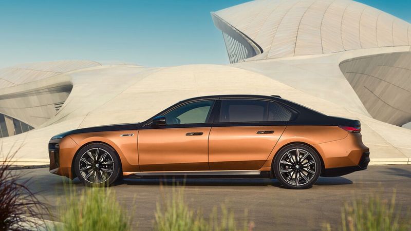 M-spezifische Designelemente sorgen für einen sportlichen Auftritt. (Bild: Autoren-Union Mobilität/BMW)