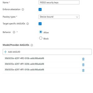 Im Dialog „Add passkey profile“ wird ein Profil für Administratoren erstellt, das nur gerätegebundene Schlüssel mit erzwungenem Nachweis und drei freigegebenen AAGUIDs zulässt.(Bild:  Thomas Joos)