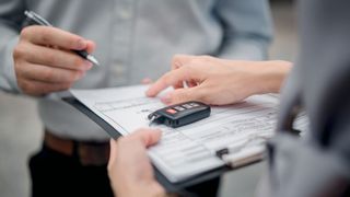 Der EuGH hat entschieden, dass Leasingverträge nicht widerrufen werden können. Kfz-Finanzierungsverträge hingegen schon. (Bild: © Warut - stock.adobe.com)