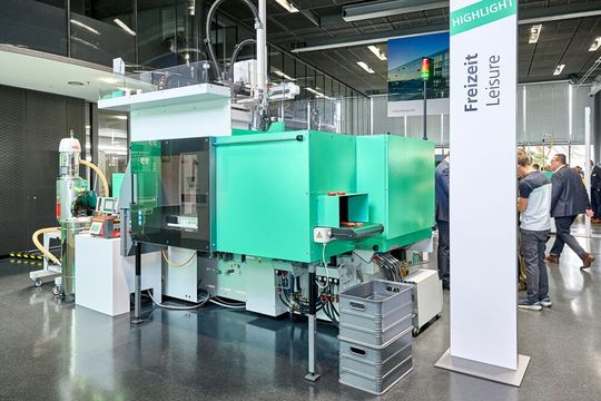 The new Allrounder Trend machines are specifically configured to meet current market needs: They can be set up quickly, are particularly easy to set-up. operate and maintain and are characterised by low investment and running costs.(Source:  Arburg)