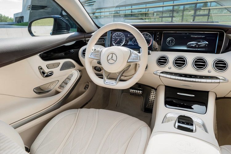 Dabei genießt der Fahrer den Luxus, den er aus den anderen S-Klasse-Modellen kennt. (Daimler)