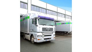 Logistikzentrum von Phoenix Contact in Blomberg. Über 30.000 dort bevorratete Artikel sind bereits am nächsten Tag verfügbar. (Bild: Witron)