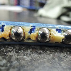 Effizient Gebrauchs- und Lebensdauer verlängern: Verschlissene Komponenten, beispielsweise Käfige und Wälzkörper, werden bei einer Instandsetzung getauscht.  (Bild:  Franke)