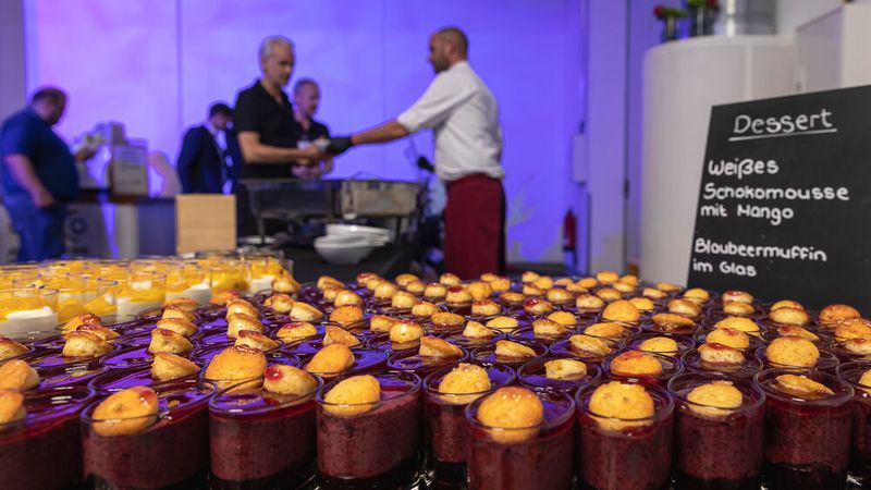 Für die Verpflegung war bestens gesorgt. (Bild: Stefan Bausewein)