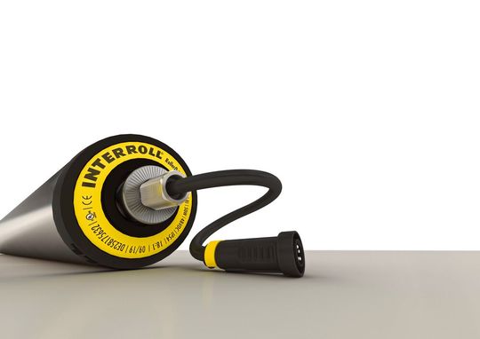 Der effiziente Gleichstrom-Rollerdrive-Antrieb EC5000 bewegt Stückgut auf geraden Strecken auch im Tiefkühlbereich. Der effiziente Gleichstrom-Rollerdrive-Antrieb EC5000 bewegt Stückgut auf geraden Strecken auch im Tiefkühlbereich.