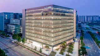 Hankook erzielt 2024 Umsatz von 6,38 und Betriebsgewinn von 1,19 Miliarden Euro. (Bild: Hankook)