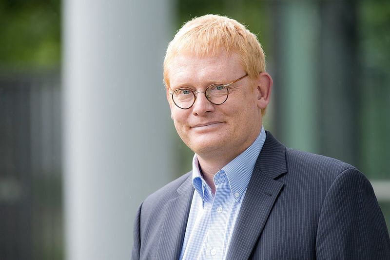 Dr. Martin Richter, Fraunhofer EMFT: „Silizium-Mikropumpenchips zeigen vielversprechende Ansätze, die auch die hohen Sicherheitsanforderungen bei der Diabetestherapie erfüllen.“ (Bild: Fraunhofer EMFT)