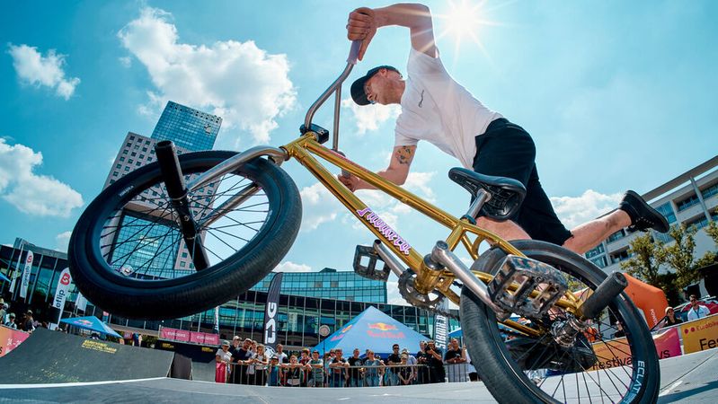 Vergangene Woche drehte sich in Frankfurt alles um Mobilität. Auf der Eurobike 2024 wurden auch wieder besondere Produkte und Lösungen ausgezeichnet. (Bild:  Felix Diemer für Eurobike)