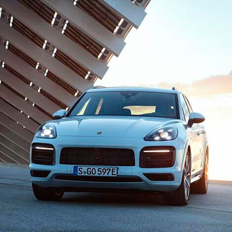 Die SUVs laufen bei Porsche weiterhin am stärksten – hier der Cayenne E-Hybrid.(Bild:  Porsche)