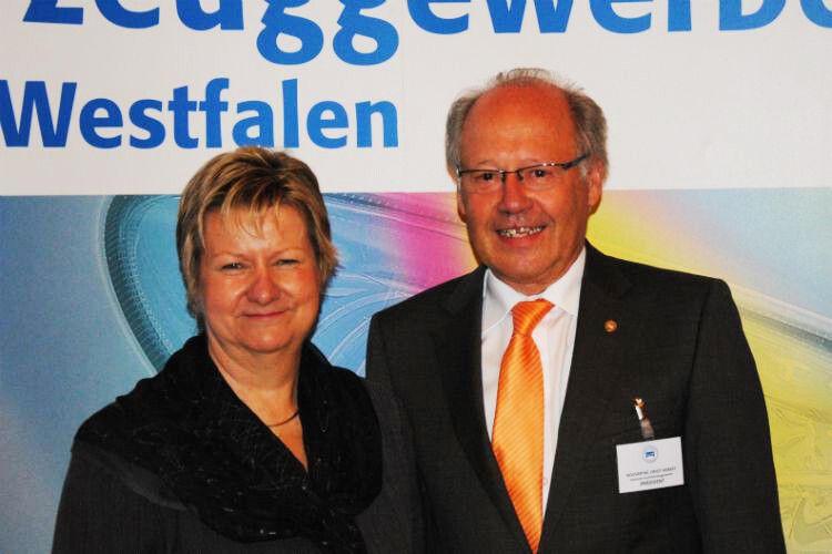 Hoher Besuch: Die stellvertretende NRW-Ministerpräsidentein Sylvia Löhrmann und LV-Präsident Ernst-Robert Nouvertné zeigten sich einig beim Thema Nachwuchsförderung. (Foto: Baeuchle)