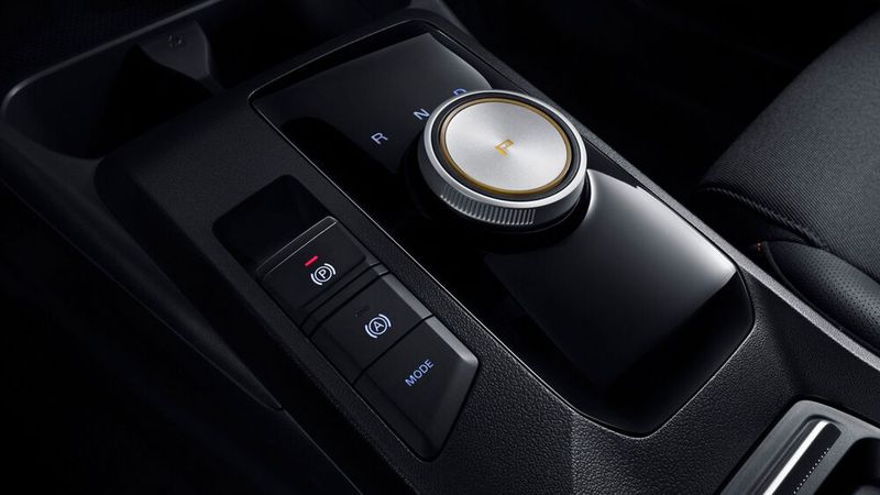 Statt eines Gangwahlhebels bietet der MG3 einen Drehknopf. (Bild: MG Motor Deutschland GmbH)