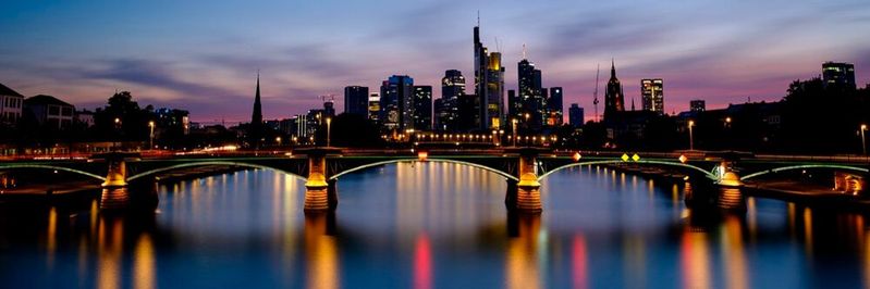 Frankfurts Gewerbeflächenentwicklung in Bezug auf Rechenzentren ist umstritten. Frankfurts Gewerbeflächenentwicklung in Bezug auf Rechenzentren ist umstritten.
