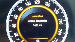 Knapp 7.700 Kilometer Adblue-Gesamtreichweite – das ist zu wenig. (Rosenow)