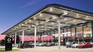 Der „Retail Excellence“-Betrieb von Kreuter Medele Schäfer in Weilheim (Bild: Kreuter Medele Schäfer)