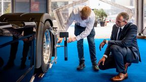 Auf der Messe können Mechaniker die Sensoreinstellung direkt an einer Zugmaschine trainieren und sich im Caravan-Service weiterbilden. (Bild: Messe Frankfurt Exhibition GmbH / Pietro Sutera)