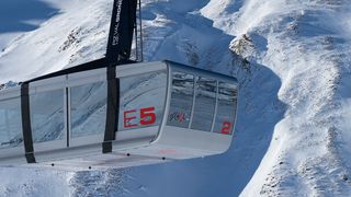 Siemens hat für die Pendelbahn "Piz Val Gronda E5" im österreichischen Ischgl die komplette Antriebs- und Elektrotechnik geliefert. (Silvrettaseilbahn)