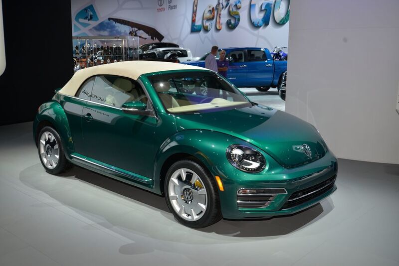 Außerdem zeigten die Wolfsburger die zwei Beetle-Modelle Turbo ... (Newspress)