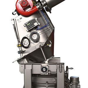 Dinnissen präsentiert die neue kippbare Dima Sackentleerer, die leicht von einer einzigen Person bedient werden können.(Bild:  Dinnissen)