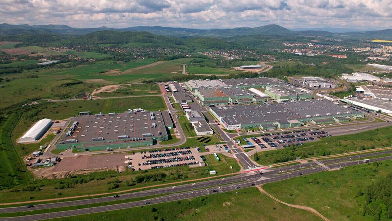 Toyota plant im polnischen Wałbrzych auf einer Fläche von 25.000 Quadratmetern ein neues Kreislaufwerk zu errichten. (Bild:  Toyota)