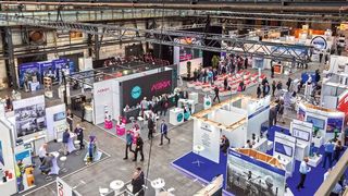 Praxisnähe, Workshops und Fachvorträge sollen auch zukünftig Teil des Messekonzepts sein. (DIAM. © MicroOne - stock.adobe.com)