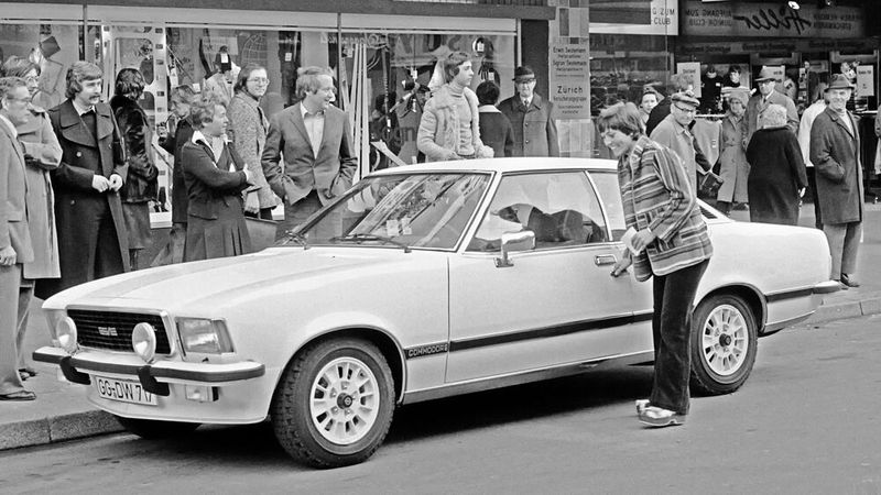 Ski-Rennläuferin Rosi Mittermaier fungierte seinerzeit als Markenbotschafterin für Opel. (Bild: Opel)