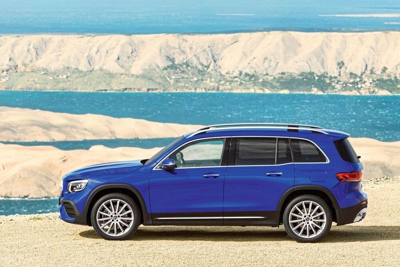 Das neue SUV-Modell GLB ist 4,63 Meter lang, der Radstand beträgt 2,83 Meter. (Mercedes-Benz)