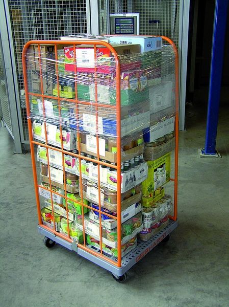 Der fertig kommissionierte Rollcontainer zeigt einen hohen Optimierungsgrad und eine hohe Stabilität.  Bilder: Witron (Archiv: Vogel Business Media)