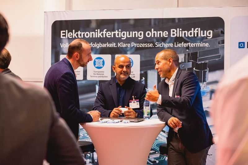 Impressionen vom 24. Würzburger EMS-Tag: Im Mittelpunkt standen aktuelle Branchenthemen, praxisnahe Impulse und insbesondere der persönliche Austausch innerhalb der EMS-Community. (Bild: Stefan Bausewein)