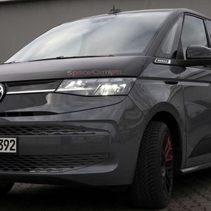 Der neue Systemausbau kann sowohl für einen bereits vorhanden T7 oder direkt als Neufahrzeug bestellt werden.(Bild:  Autoren-Union Mobilität/Space Camper)