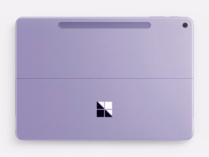 Der Snapdragon X2 Plus im kleinen Surface Pro verfügt zwar nur noch über sechs statt acht Kerne, soll allerdings in der neuen X2-Generation bei Office-Anwendungen um 17 Prozent schneller sein.   (Bild: Microsoft)