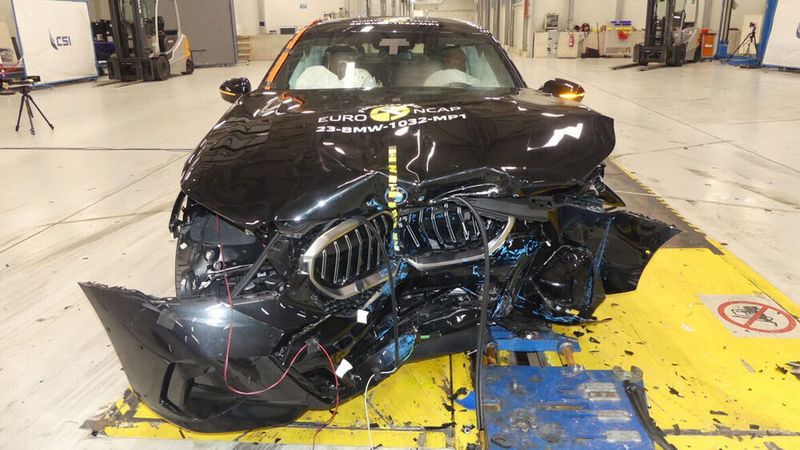Der BMW 5er absolvierte den Euro NCAP-Crashtest mit fünf Sternen.(Bild:  Euro NCAP)