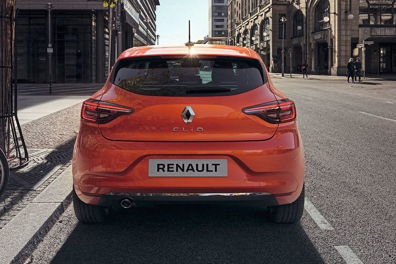 Das Kofferraumvolumen ist von zuvor 300 auf nun 340 Liter gestiegen.  (Renault)