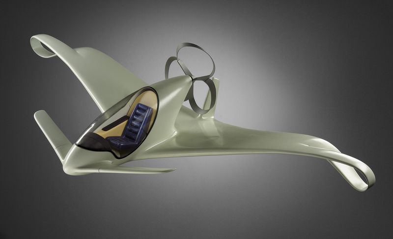 Bionischer Schlaufenflügel und Schlaufenpropeller zur Reduktion der Verwirbelung am Tragflächenende. Designstudie „Delta Loop“ von M. Höllerich und F. Kielbock, FB Ingenieurwesen und Industriedesign der Hochschule Magdeburg-Stendal . (Bild: Bild  K. Luginsland, Technoseum Mannheim)