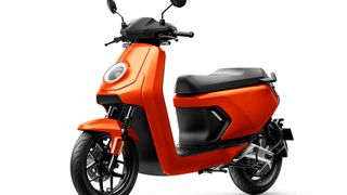Elektrisch angetriebene Leichtkraftroller wie der „Niu MQi GT Evo“ konnten 2022 zulegen.  (Bild: Niu)