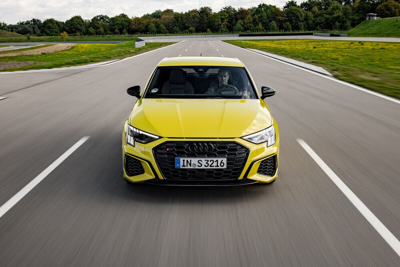 Audi verabschiedet den über lange Jahre prägenden „Singleframe“-Kühlergrill. (Auto-Medienportal.Net/Audi)