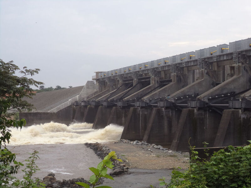 Seit Ende 2016 produziert der Mount Coffee Staudamm in Liberia wieder Strom vor allem für die Millionenstadt Monrovia.  (Balluff)