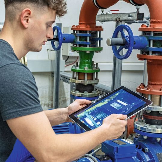 Alles im Blick, egal von wo: Mit EagleBurgmann Instant Service haben Betreiber alle relevanten Informationen im Zugriff.(Bild:  EagleBurgmann)