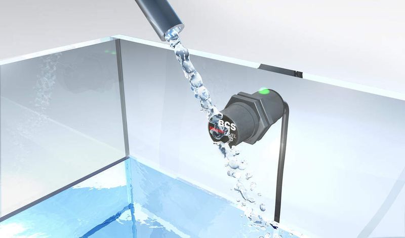 Abb.3: Mit den neuen kapazitiven Sensoren werden viele bisher als unmöglich geltende Anwendungen realisierbar, z.B. die Detektion von stark leitfähigen Medien wie Blut oder Säuren. (Archiv: Vogel Business Media)