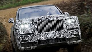Der Rolls-Royce Cullinan soll sich auf jedem Terrain wohlfühlen. (Rolls-Royce)