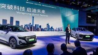 Audi präsentiert sich in Peking mit einem rein elektrischen Messestand. (Bild: Audi AG)