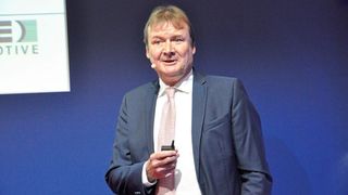 Gerd Heinemann von BBE Automotive rechnet mit einem deutlich wachsenden Bestand an fahrbaren Old- und Youngtimern. (Bild: Mack)