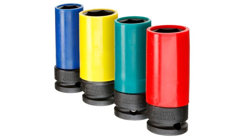 Die Nüsse für den Schlagschrauber gibt es im Viererpack (17, 19, 21 und 22 mm) für rund 130 Euro (brutto). (Bild: Gedore)