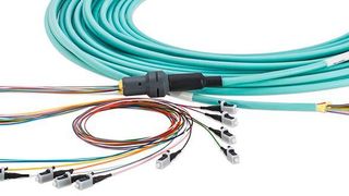 PerCONNECT ist ein neuer Lösungsansatz von Rosenberger OSI für die Büro- und Gebäudeverkabelung. (Rosenberger OSI)