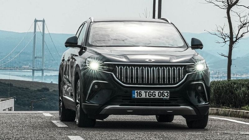 Mit einer Länge von 4,60 Metern tritt der T10X gegen Konkurrenzmodelle wie den VW ID.4 oder den Skoda Enyaq an.(Bild:  SP-X/Benjamin Bessinger)