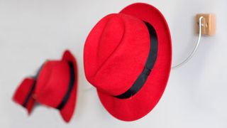 Mit der allgemeinen Verfügbarkeit umfasst Red Hat Device Edge nun auch die Ansible Automation Platform für ein konsistentes Management vieler Geräte an mehreren Standorten. (Bild: Red Hat)
