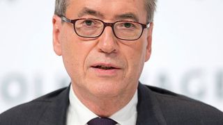 Der Personalvorstand der Volkswagen AG, Dr. Horst Neumann (66), wechselt mit Ablauf des 30. November 2015 in den Ruhestand. (Foto: VW)