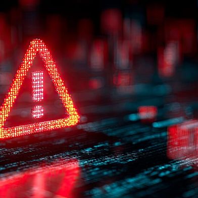 Von KI-Frameworks über Enterprise-Systeme bis zu Mobilgeräten und Robotern: Zehn aktuelle Schwachstellen zeigen, dass Sicherheitslücken heute kontinuierliche Aufmerksamkeit erfordern. (Bild: © Ronny - stock.adobe.com)