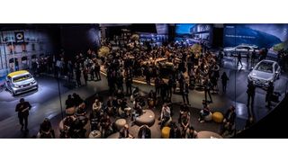 Zu Daimlers Weltpremieren in Genf gehören der überarbeitete GLC und der AMG GT R Roadster. Neben den Sportlern gibt es auch im Kleinbus-Segment was zu sehen: den elektrisierten Van namens EQV. (Daimler)