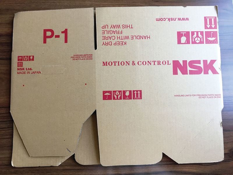 In der Fälscherwerkstatt wurde eine große Anzahl von dort produzierten NSK-Verpackungen sichergestellt.  (NSK)