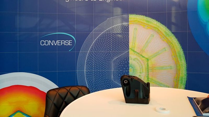 Part Engineering präsentierte seine Software Converse. Sie ermöglicht die Kopplung von Spritzgieß- und Struktursimulation für kurzfaserverstärkte Kunststoffbauteile. (D.Quitter/konstruktionspraxis)